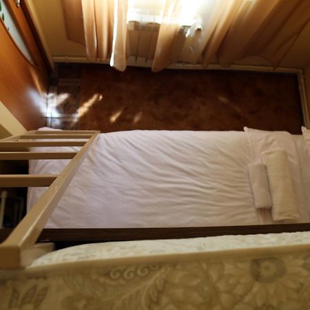 Magnolia Hostel Jerevan Exteriör bild